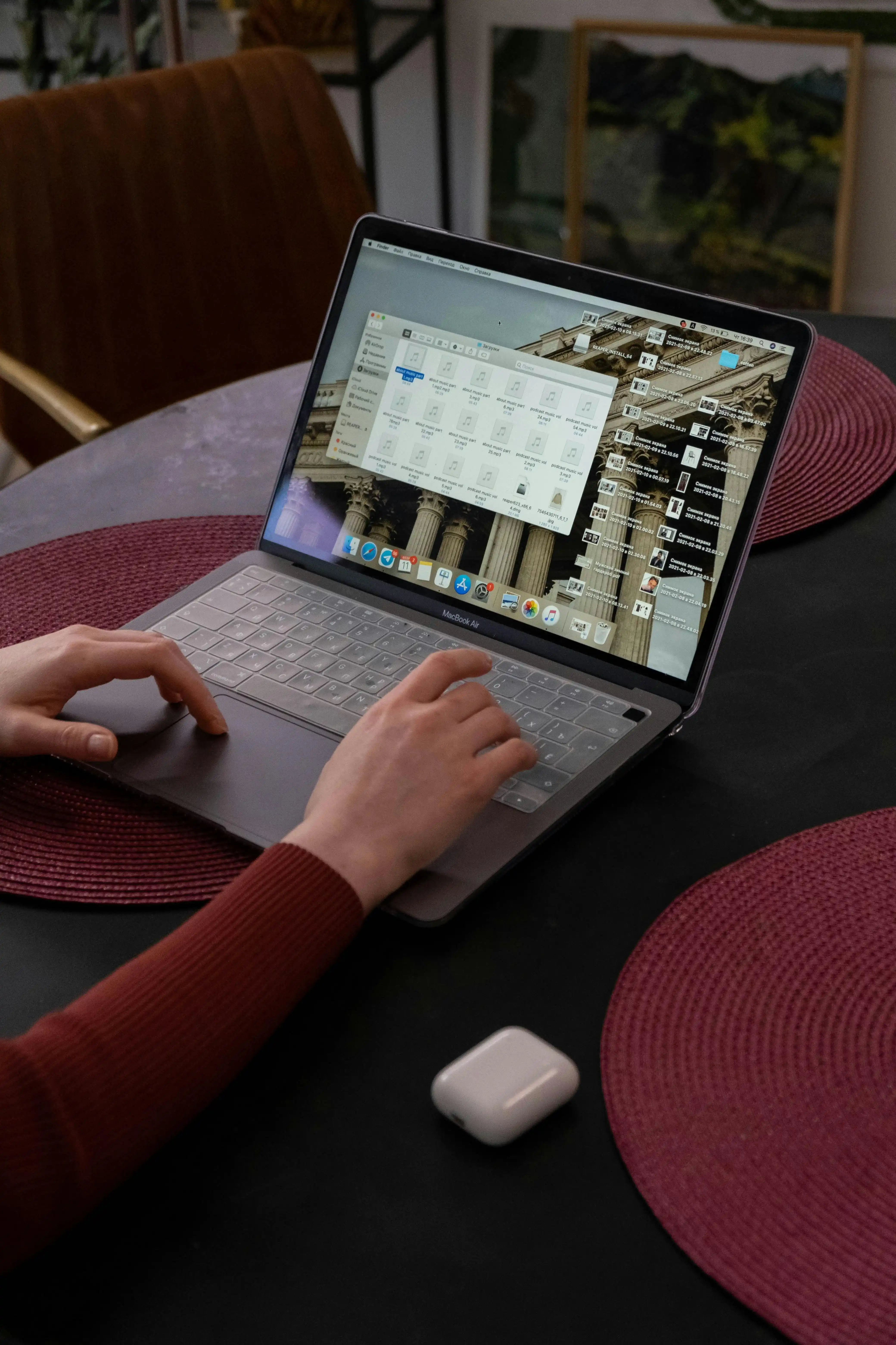 Video Formats & Production Styles